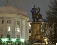 Монумент Михаилу Ломоносову в Архангельске