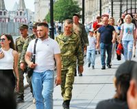 люди на улице